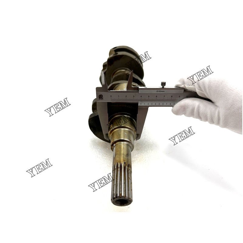 D722 Engine Crank Shaft 16861-23012 , Kubota K008-5 K008-3 Marine Engine Crankshaft