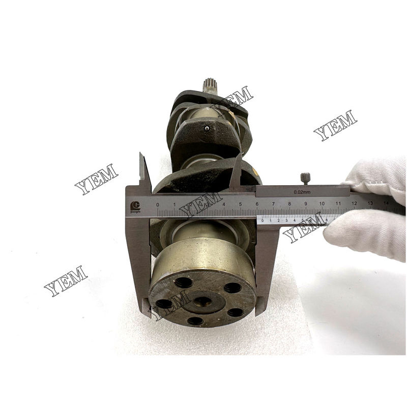 D722 Engine Crank Shaft 16861-23012 , Kubota K008-5 K008-3 Marine Engine Crankshaft